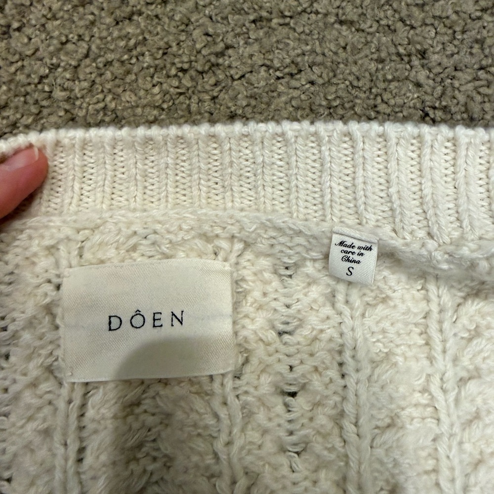 Doen Ivory Cable-Knit Cardigan - Picture 3 of 3